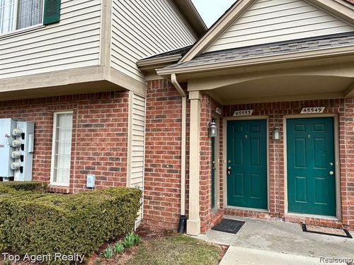 45553 Hidden View Ct, Utica, MI, 48315-5920 | Card Image