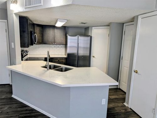 1-58 Evanston St, Houston, TX, 77015-1624 | Card Image