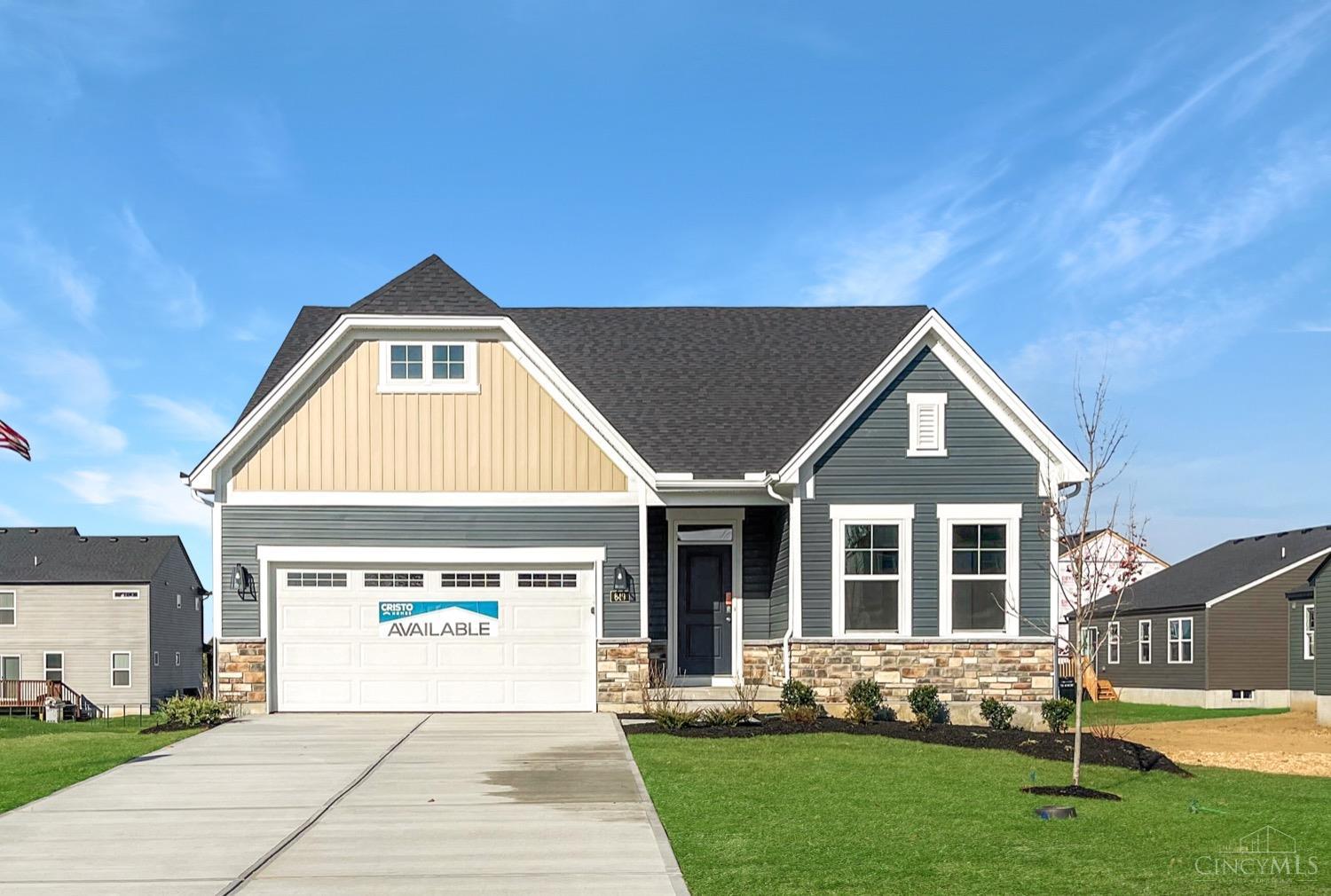 Red Maple Ln, Wilmington, OH 45177