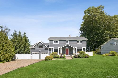 1922 Glenrock St, Yorktown Heights, NY, 10598-4027 | Card Image