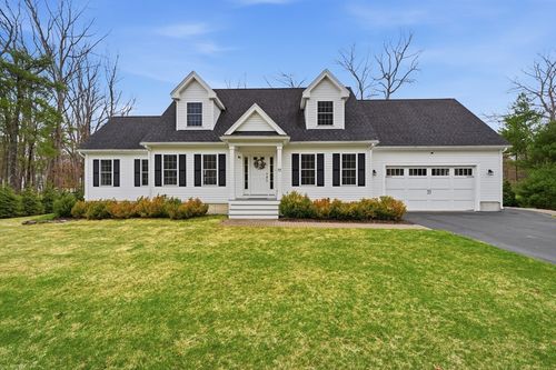 44 Bacon St, Pepperell, MA, 01463-1301 | Card Image