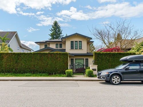 1260 Kings Ave, West Vancouver, BC, V7T2C4 | Card Image
