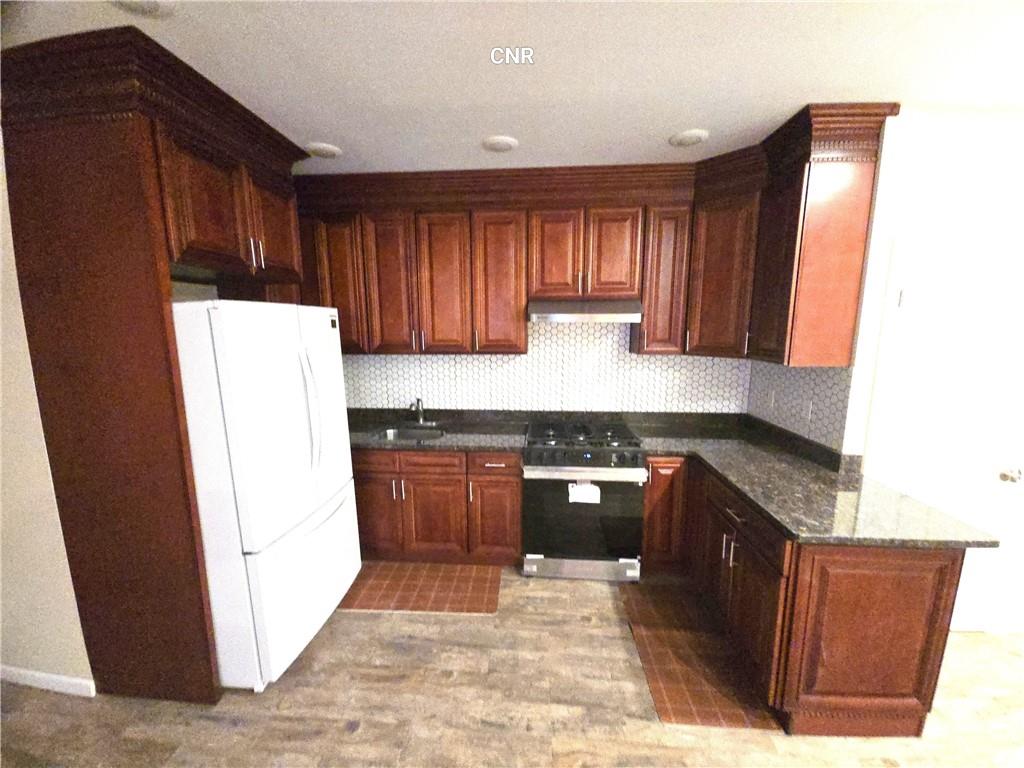 54th St, Brooklyn, NY 11203