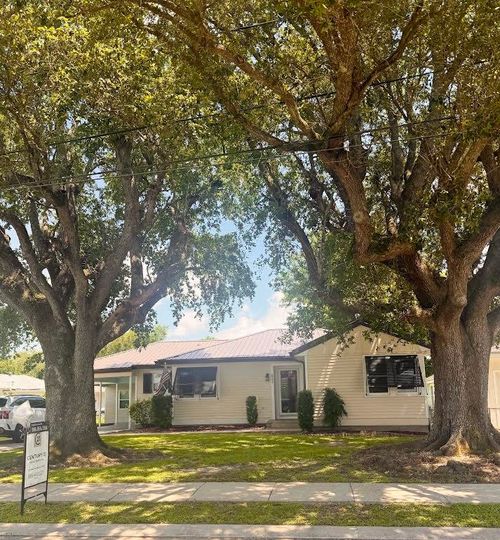 411 Vacherie St, Lockport, LA, 70374-2455 | Card Image