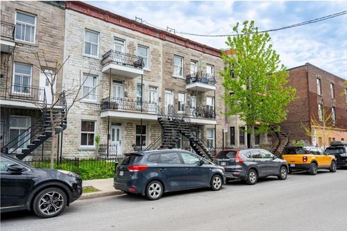 1433 Rue Sicard, Montréal, QC, H1V2X5 | Card Image