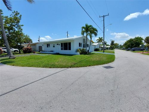 4579 Nw 16th Way, Tamarac, FL, 33309-3755 | Card Image