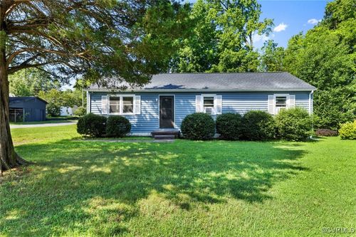1110 Pine Ave, Hopewell, VA, 23860-6033 | Card Image
