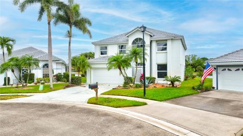 7109 Se Walden Pond Ct, Stuart, FL, 34997-2144 | Card Image