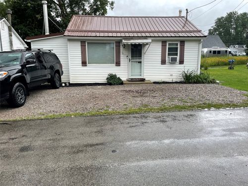 115 Walnut St, Edinboro, PA, 16412-2046 | Card Image