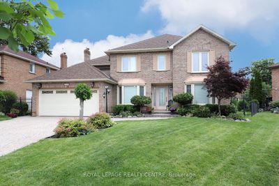 4184 Tall Pine Crt, House other with 4 bedrooms, 4 bathrooms and 6 parking in Mississauga ON | Image 2