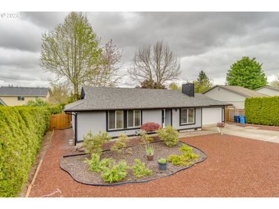 1610 Nw 27 Th Ave, House other with 3 bedrooms, 1 bathrooms and 2 parking in Camas WA | Image 2