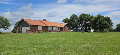 31755 W 375th St, Osawatomie, KS, 66064-6162 | Card Image