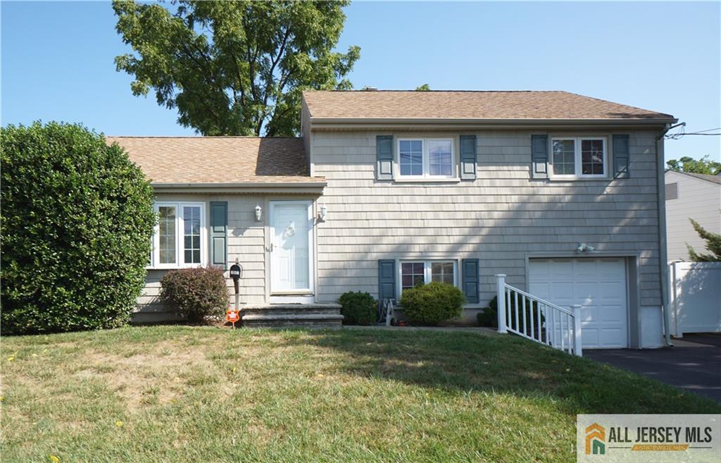 Colonia Blvd, Colonia, NJ 07067
