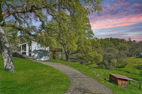 6811 Sodalite St, El Dorado, CA, 95623-4855 | Card Image
