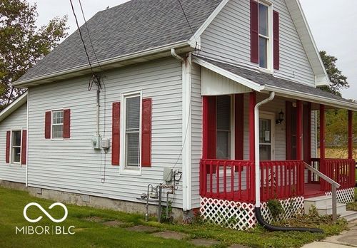 4974 E Us Highway 40, Straughn, IN, 47387-4900 | Card Image