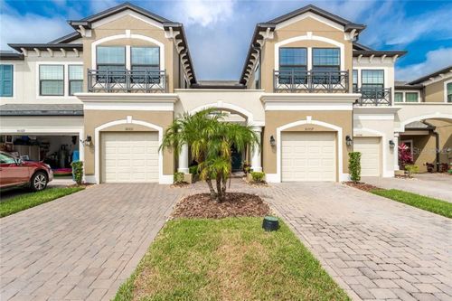 30333 Southwell Ln, WESLEY CHAPEL, FL, 33543-5929 | Card Image