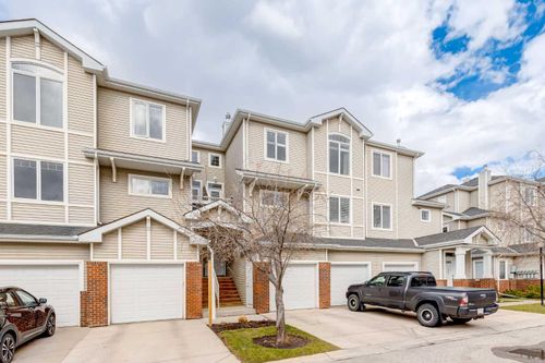 804-8000 Wentworth Drive Sw, Calgary, AB, T3H5K8 | Card Image