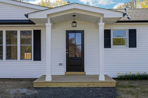 21 Kent Rd, East Fishkill, NY, 12533-6042 | Card Image