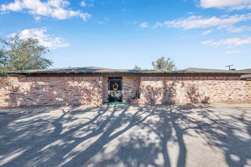 3204 W Wadley Ave, Midland, TX, 79705-6234 | Card Image