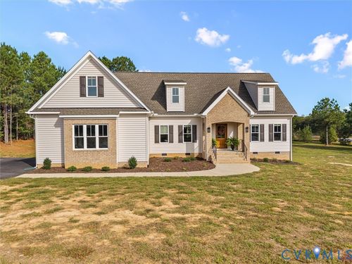 24400 Blue Cedar Ln, North Dinwiddie, VA, 23803-6753 | Card Image