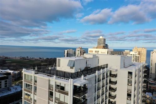 2106a-1460 N Sandburg Ter, Chicago, IL, 60610-1538 | Card Image