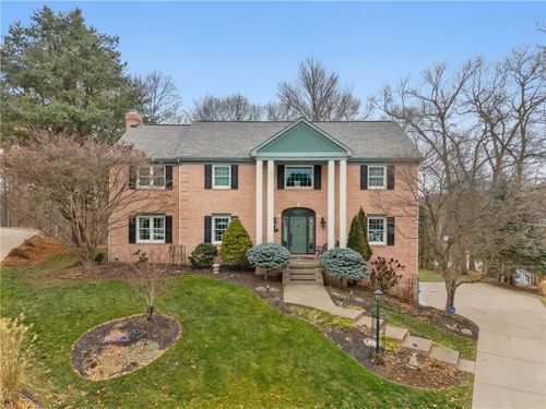 520 Colony Ct, Gibsonia, PA, 15044-6015 | Card Image