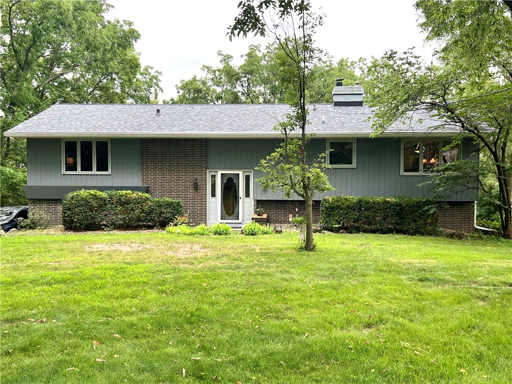 67th Pl, Des Moines, IA 50313