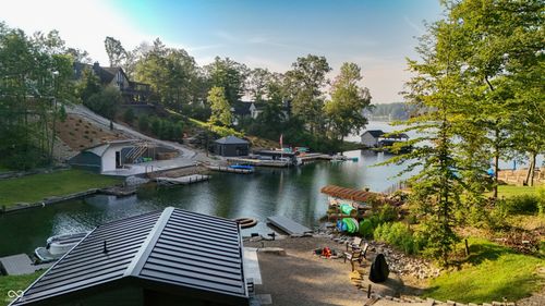 11311 W Grandview Dr, Columbus, IN, 47201-8690 | Card Image