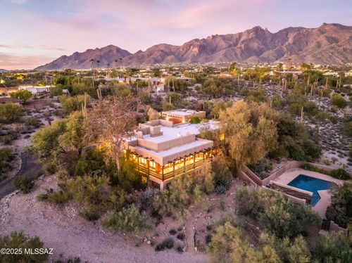 5400 N Vía Celeste, Tucson, AZ, 85718 | Card Image