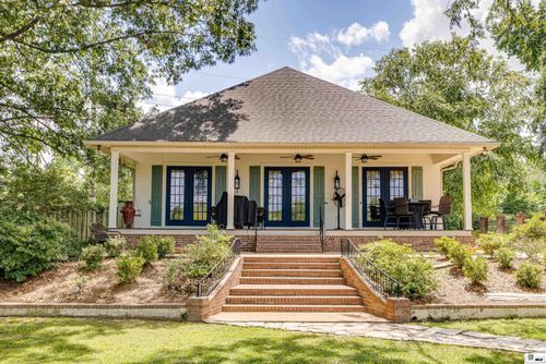 237 River Oaks Ext, West Monroe, LA, 71291-2257 | Card Image
