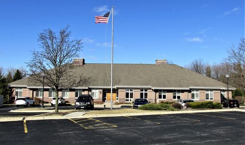 14 Executive Ct, South Barrington, IL, 60010-9511 | Card Image