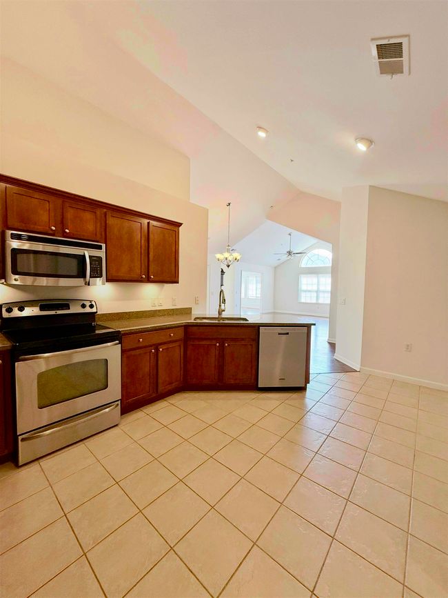 1655 W Southfield Cir, Condo with 2 bedrooms, 2 bathrooms and null parking in Cordova TN | Image 10