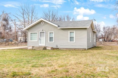 414 S 11th St, Payette, ID, 83661-3329 | Card Image