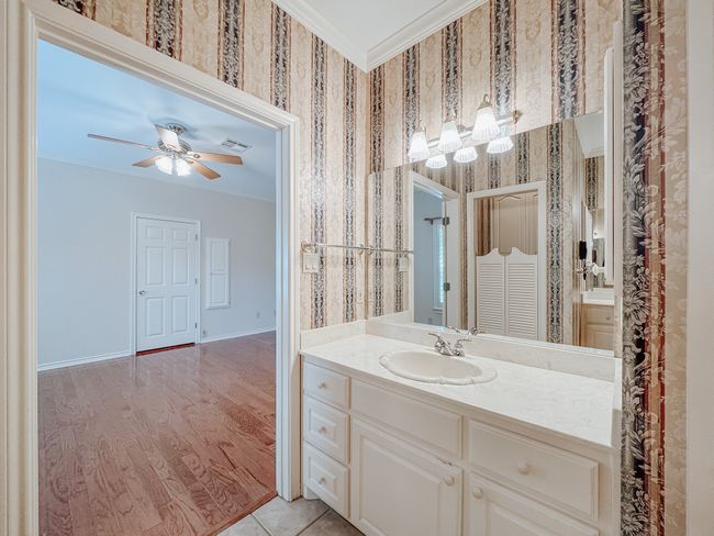 616 Mockingbird Pl, House other with 2 bedrooms, 3 bathrooms and null parking in Corsicana TX | Image 26