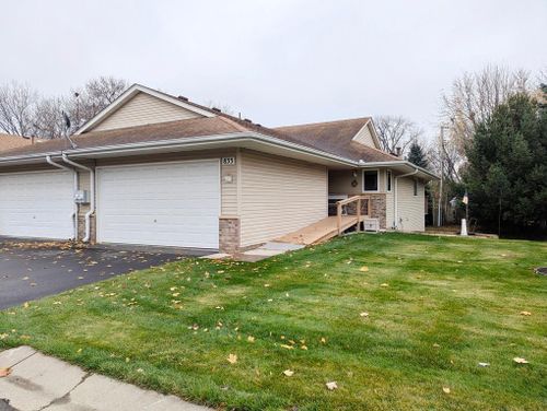 833 White Oak Court, New Brighton, MN, 55112 | Card Image