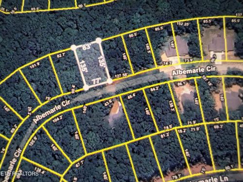240 Albemarle Cir, Crossville, TN, 38558-8118 | Card Image