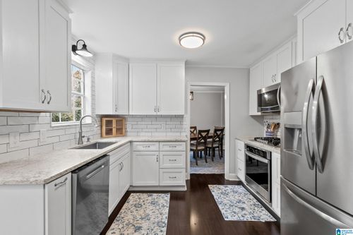 2804 Altadena South Way, HOOVER, AL, 35244-1906 | Card Image