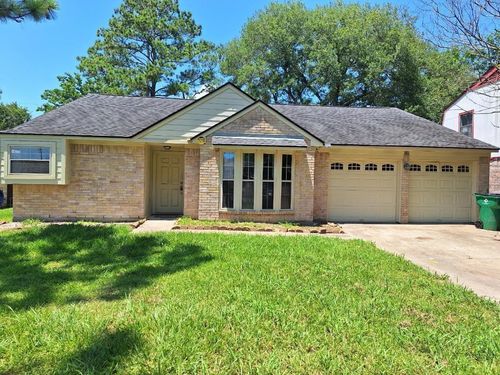 605 Noreda St, Angleton, TX, 77515-3315 | Card Image