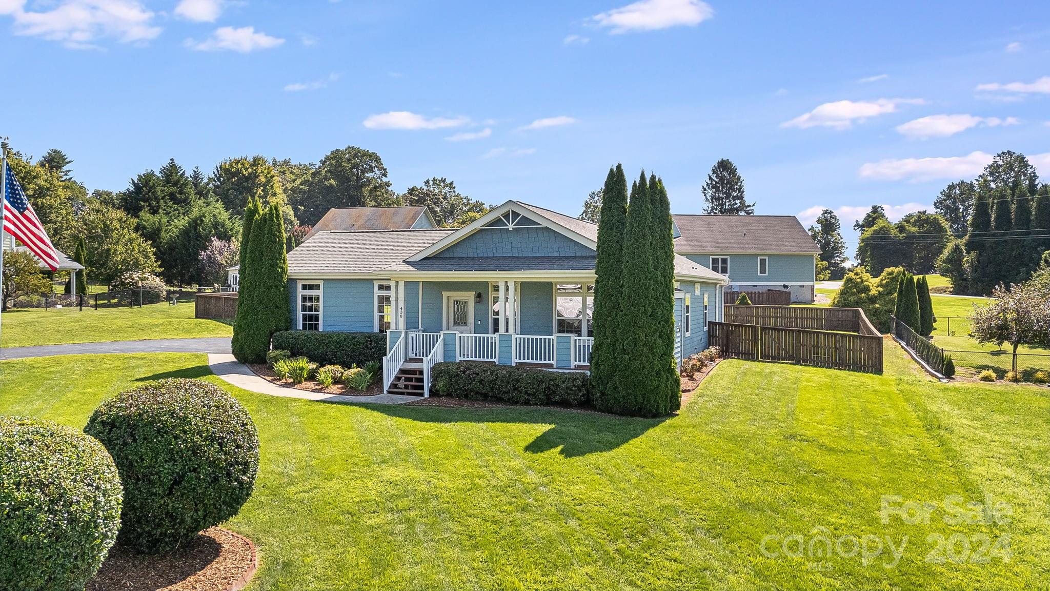 Oak Grove Rd, Flat Rock, NC 28731