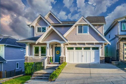 23066 135 Ave, Maple Ridge, BC, V4R0E6 | Card Image