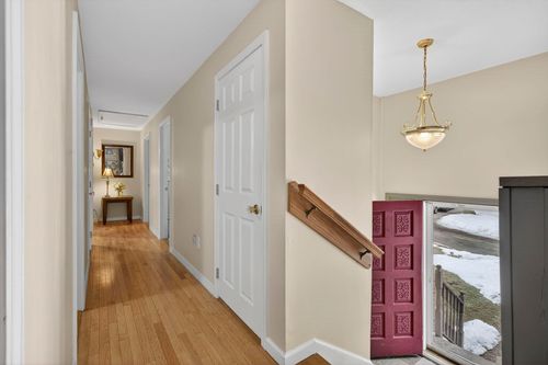 28 Spring Rd, Amherst, NH, 03031-1909 | Card Image