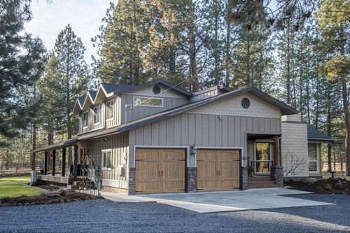 69219 Yellow Daisy Ln, Sisters, OR, 97759-9604 | Card Image