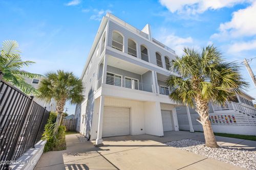 unit-1-205 Fayetteville Ave, Carolina Beach, NC, 28428-5110 | Card Image