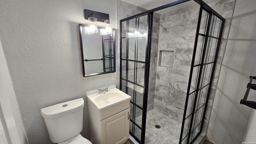 8-137 E Norwood Ct, San Antonio, TX, 78212-2315 | Card Image
