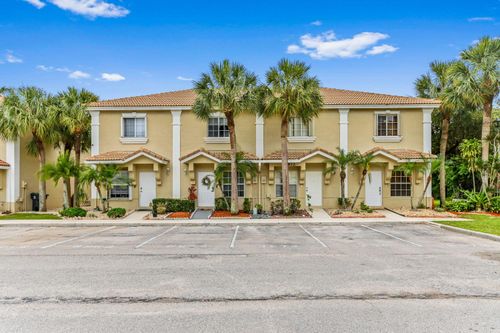 6976 Crooked Fence Dr, Lake Worth, FL, 33467-7207 | Card Image