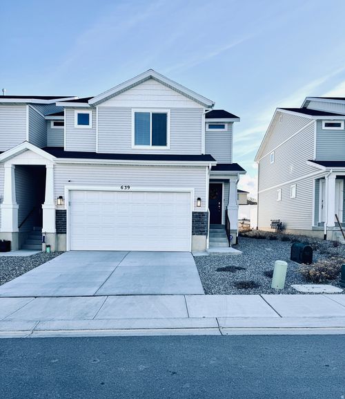 639 W Parker Pl, Grantsville, UT, 84029-3730 | Card Image