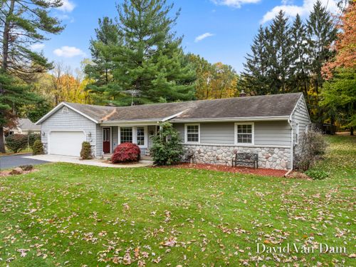 906 60th St Sw, Byron Center, MI, 49315-9407 | Card Image