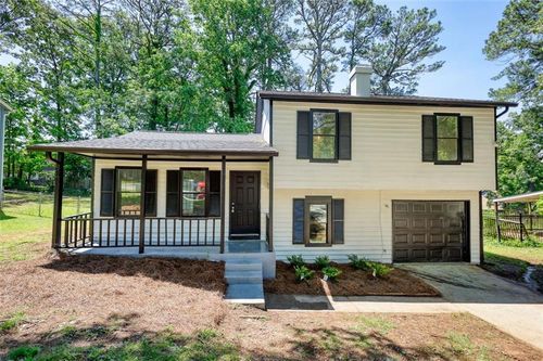 3959 Wood Path Dr, Stone Mountain, GA, 30083-4669 | Card Image