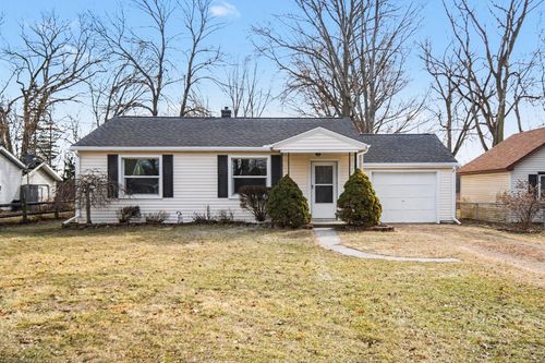 7134 Maplewood Dr, Temperance, MI, 48182-1329 | Card Image