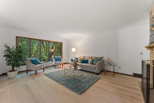 12754 Gordon Dr, Eden Prairie, MN, 55346-3138 | Card Image